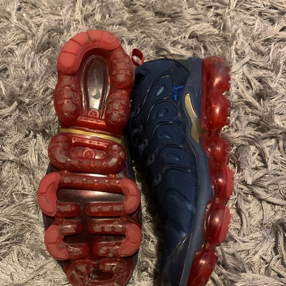 Nike Vapormax - Picture 3 of 5